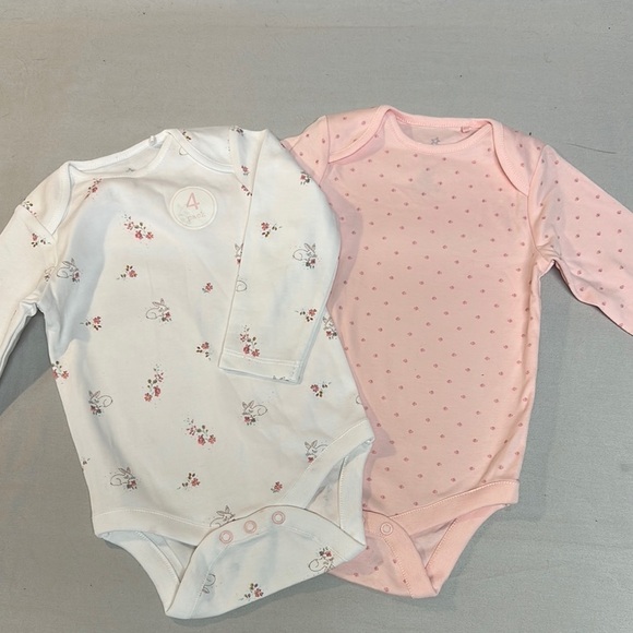 Next - NWT/NWOT - set of 2 White and Pink Bodysuits One Pieces - Picture 1 of 5